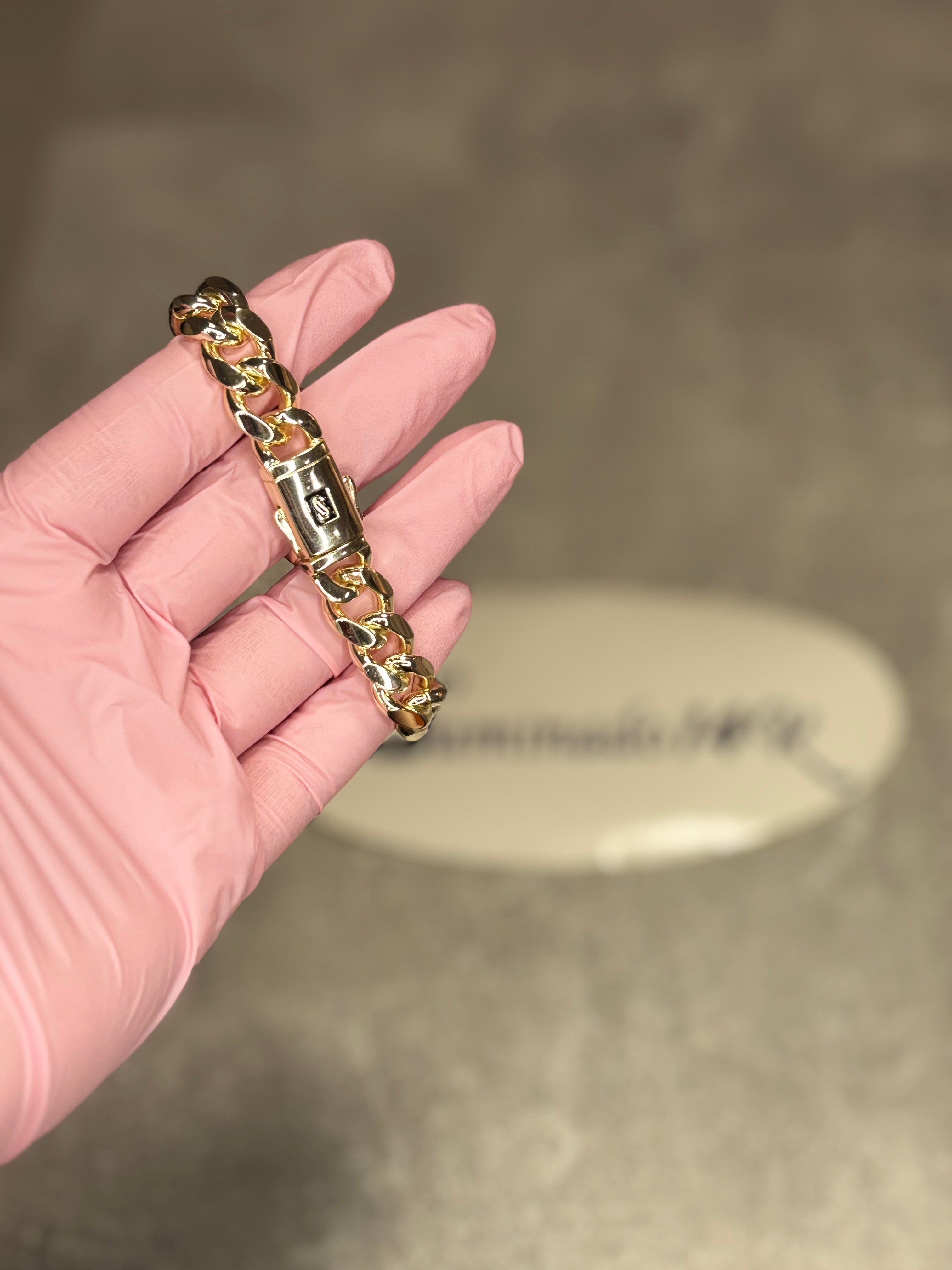 Brazalete tipo Mónaco